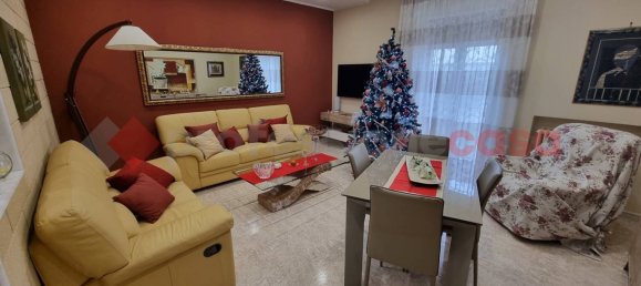4 rooms House in Taranto, Italy No. 236392 11