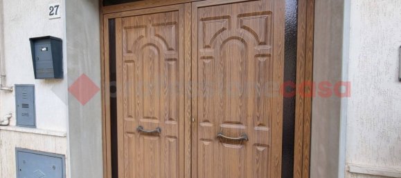 4 rooms House in Taranto, Italy No. 236392 2