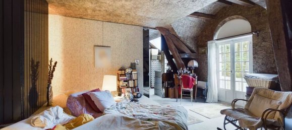 12 rooms Castles in Fontvannes, France No. 95337 11