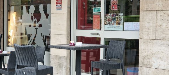 عقار تجاري في Bresso, Italy 65متر مربع رقم 75947 2