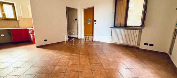 Apartamento de 2 dormitorios en Giaveno, Italy No. 333245 4