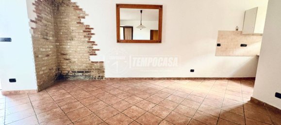 Apartamento de 2 dormitorios en Giaveno, Italy No. 333245 2