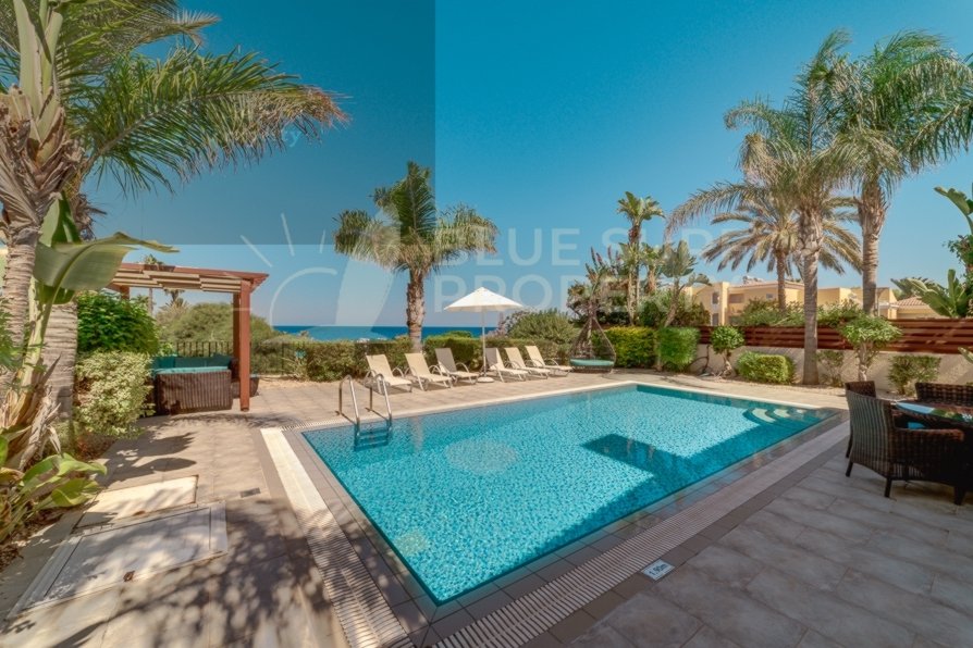 4 chambres Villa à Paralimni, Cyprus No. 9217