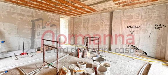 4 rooms Duplex in Teverola, Italy No. 171136 2