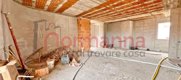 4 rooms Duplex in Teverola, Italy No. 171136 13