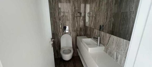 3 bedrooms Penthouse in Limassol, Cyprus No. 11075 6