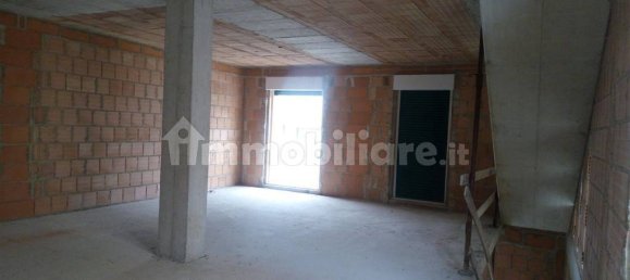 Casa de 5 habitaciónes en San Martino sulla Marrucina, Italy No. 227831 12