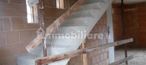 Casa de 5 habitaciónes en San Martino sulla Marrucina, Italy No. 227831 3