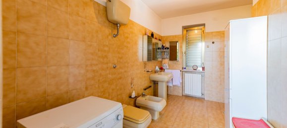 5-salle Maison à Bucchianico, Italy No. 172398 16