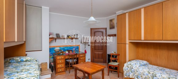 Вилла с 5 комнатами в Ривальба, Италия № 305173 16