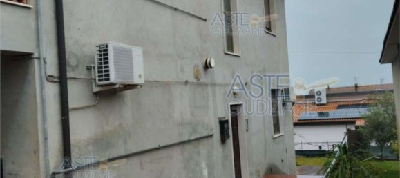 Apartamento de 5 divisões em Pianella, Italy N.º 186513 26