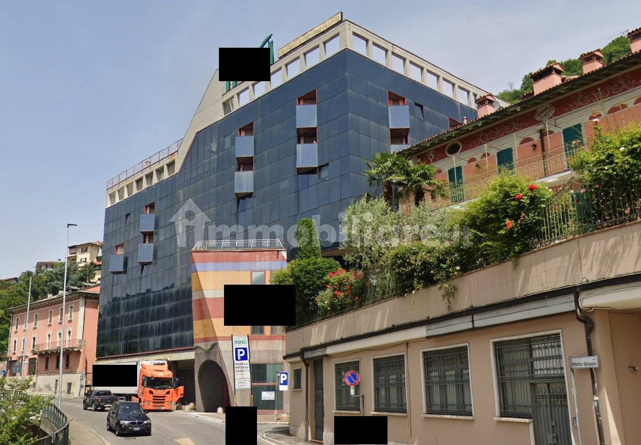 5 rooms Office in Lumezzane, Italy No. 93196