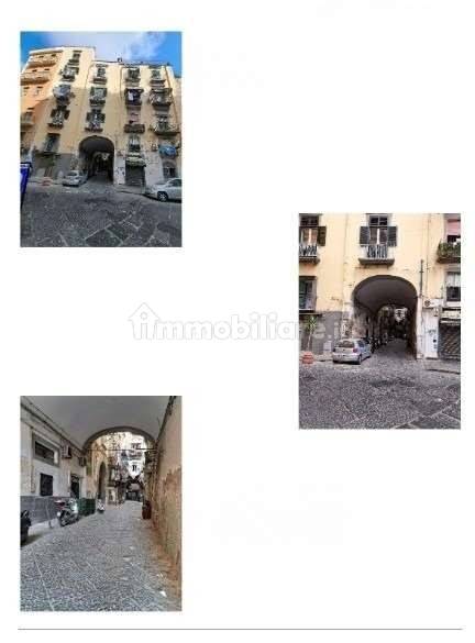 5 rooms Apartment in Naples, Italy No. 375538