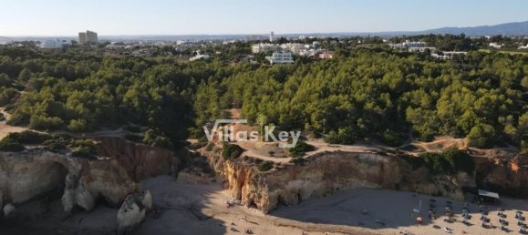 5 Schlafzimmer Haus in Alvor, Portugal, Nr. 186952 4