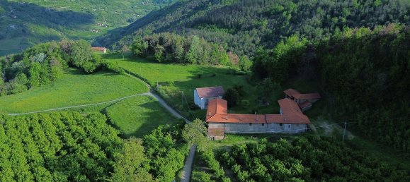 29-Zimmer Haus in Cortemilia, Italy, Nr. 234336 8