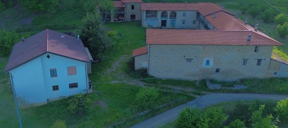 29-Zimmer Haus in Cortemilia, Italy, Nr. 234336 10