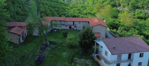 29-Zimmer Haus in Cortemilia, Italy, Nr. 234336 3