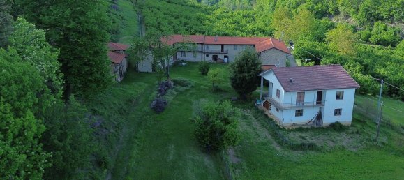 29-Zimmer Haus in Cortemilia, Italy, Nr. 234336 11