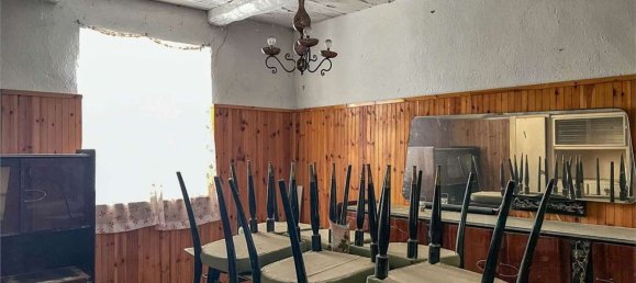 29-Zimmer Haus in Cortemilia, Italy, Nr. 234336 50