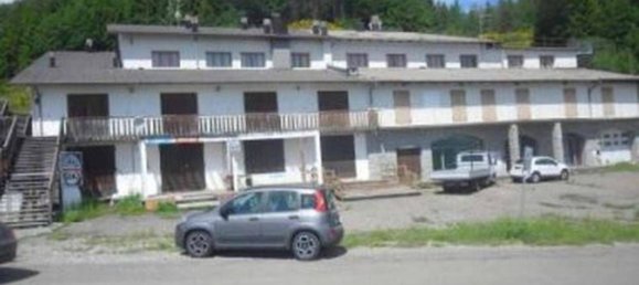 4064m² Commercial property in Fanano, Italy No. 326870 9