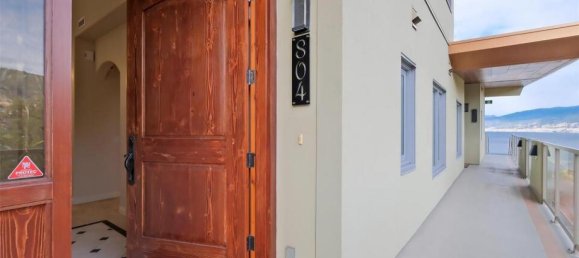 2 bedrooms Condo in British Columbia, Canada No. 1224 6