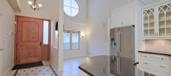 2 bedrooms Condo in British Columbia, Canada No. 1224 4