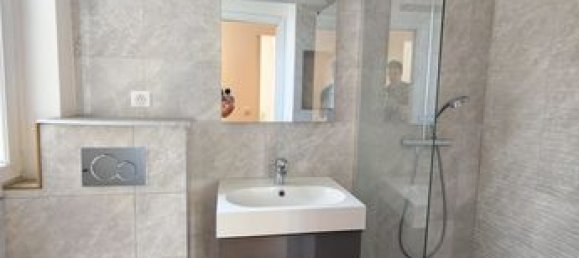 2 bedrooms Apartment in Montmorency, France No. 359155 8