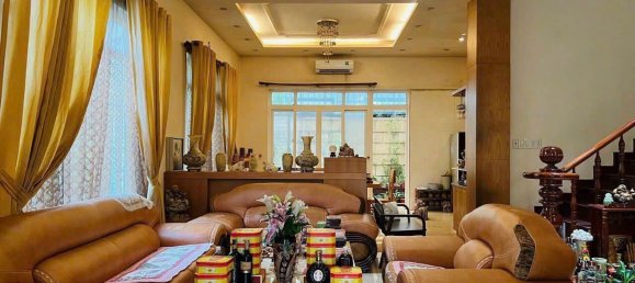200m² Townhouse in District 7, Vietnam No. 7418 2