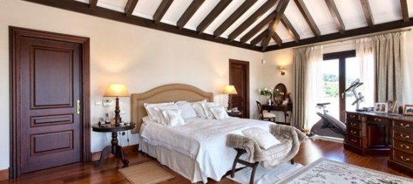 5 Schlafzimmer Villa in Malaga, Spain, Nr. 102948 9