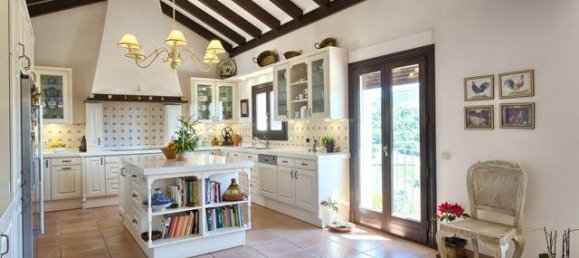 5 Schlafzimmer Villa in Malaga, Spain, Nr. 102948 10