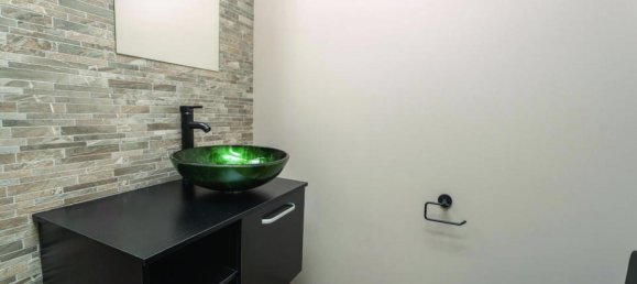 5 bedrooms House in Mississauga, Canada No. 896 10