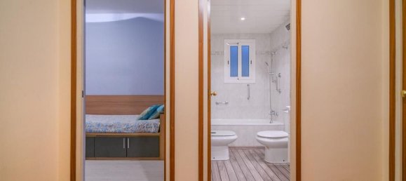 4 غرف نوم شقة في Eixample, Spain رقم 171056 31