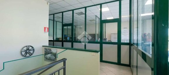 Entrepôt à Chiuduno, Italy 2550m² No. 364733 16