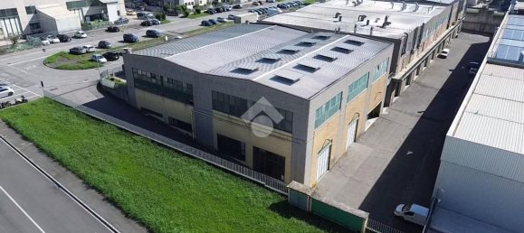 Entrepôt à Chiuduno, Italy 2550m² No. 364733 22