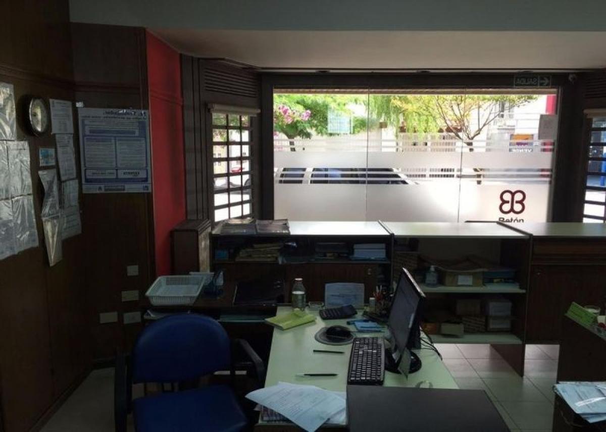 6 غرف نوم مكتب في Mar del Plata, Argentina رقم 109183