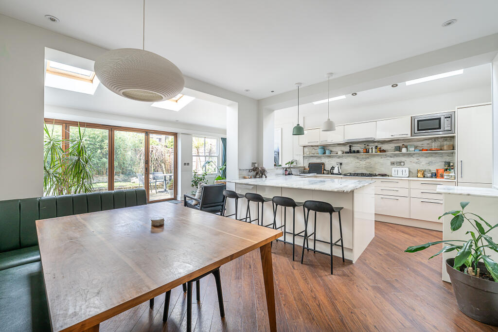 Duplex independente T3 em London, United Kingdom N.º 14039