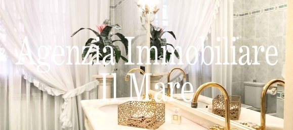 3 bedrooms Villa in Camaiore, Italy No. 169231 16