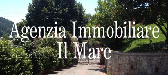 3 bedrooms Villa in Camaiore, Italy No. 169231 2