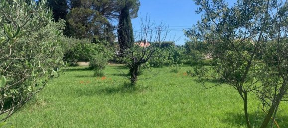 700m² Land in Aubignan, France No. 60957 2