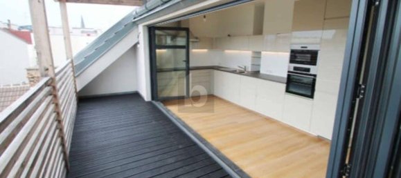 5 rooms Penthouse in Mariahilf, Austria No. 200920 3