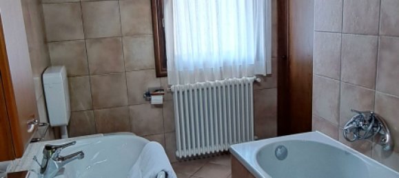 3 Schlafzimmer Haus in Pianello del Lario, Italy, Nr. 142835 37
