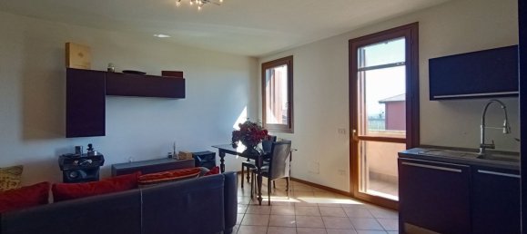 3-Zimmer Doppelhaus in San Prospero, Italy, Nr. 18762 12