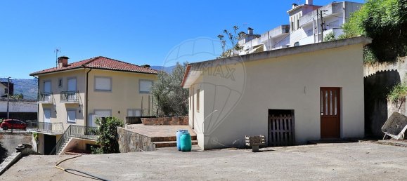 5 bedrooms House in Peso da Regua, Portugal No. 21244 21