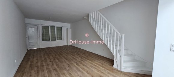 Apartamento de 3 dormitorios en Saint-Amand-les-Eaux, France No. 55945 2