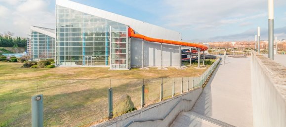 Apartamento de 3 dormitorios en Alcobendas, Spain No. 182377 26