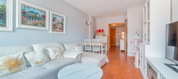 Apartamento de 3 dormitorios en Alcobendas, Spain No. 182377 3