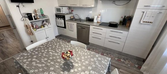 6 rooms Apartment in Cecina, Italy No. 82852 6