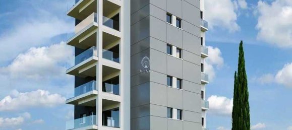 3 bedrooms Apartment in Limassol, Cyprus No. 19390 5