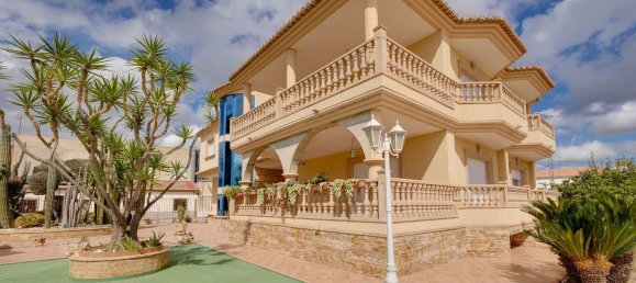 7 bedrooms House in Torremendo, Spain No. 50816 33