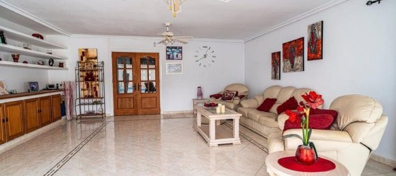 4 bedrooms Villa in Alicante, Spain No. 148875 8